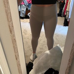 Lilac Lululemon Wunder Under Size 10